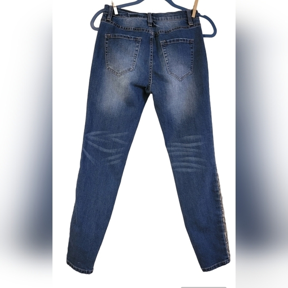 Easel Los Angeles Distressed Leopard Print Accent Skinny Jeans Size S - Picture 2 of 5